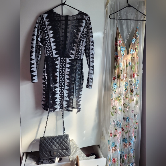 Sequin Split Mini Dress - Picture 5 of 16